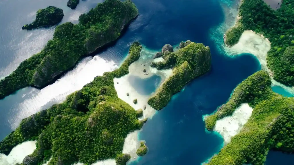 Coralia Dua Luxury Raja Ampat 2027 — New Phinisi Liveaboard