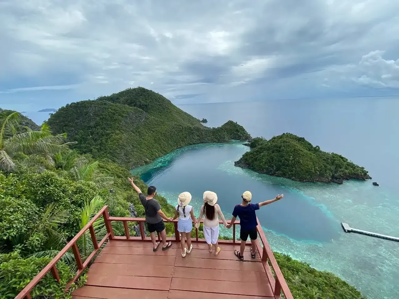 Raja Ampat Kawarapop | Raja Ampat Luxury