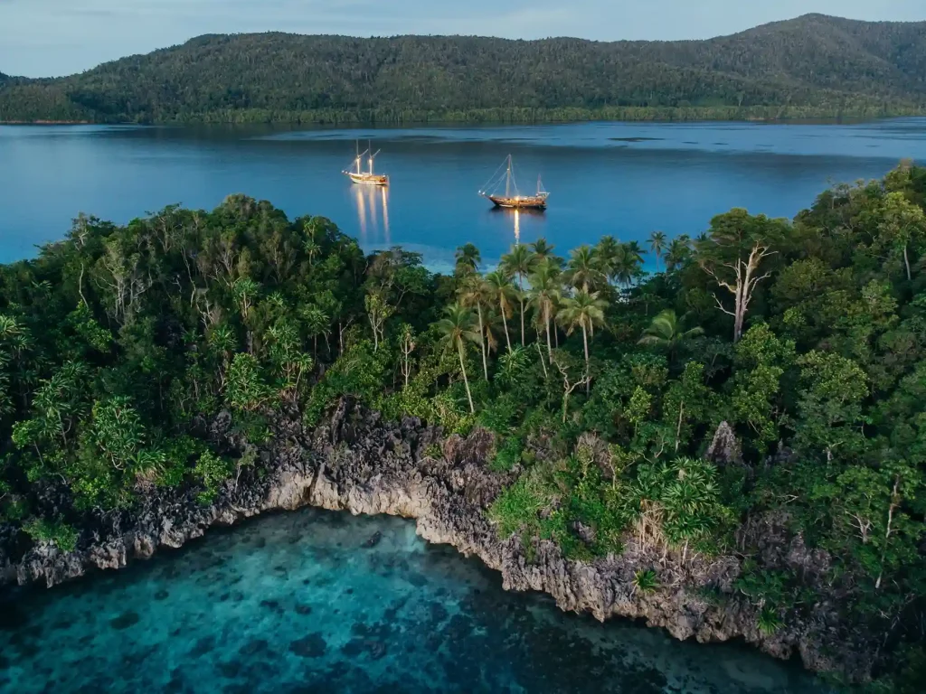 Raja Ampat Photography Workshop 2027 — Vessel Choice Guide